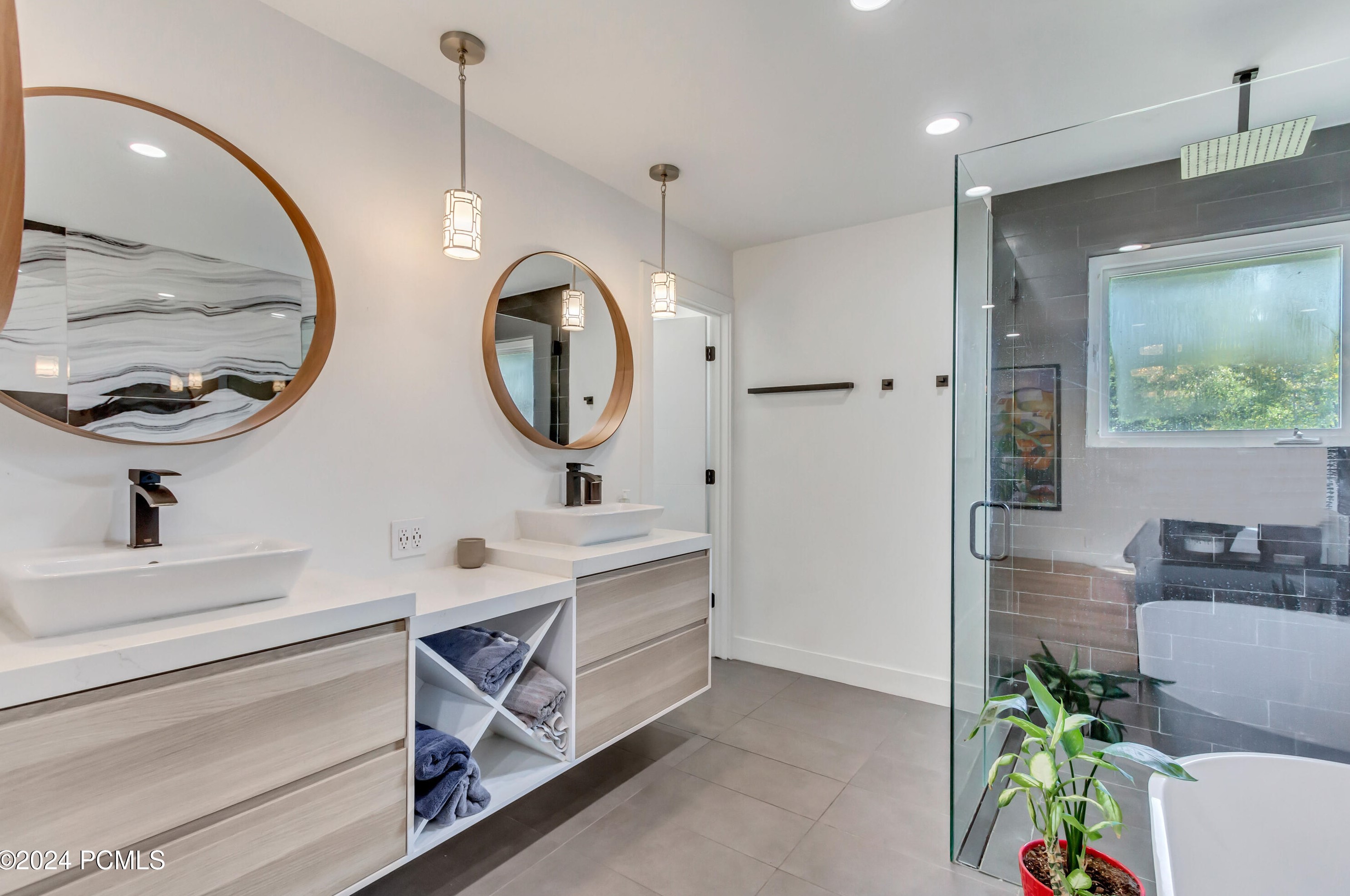 2538 Little Kate Rd, Park City UT 84060-6903 exterior