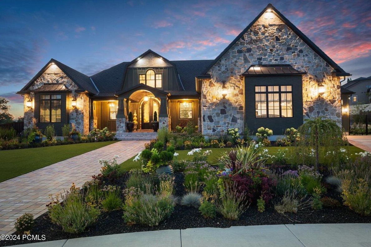 997 W 680 W, Highland, UT 84003