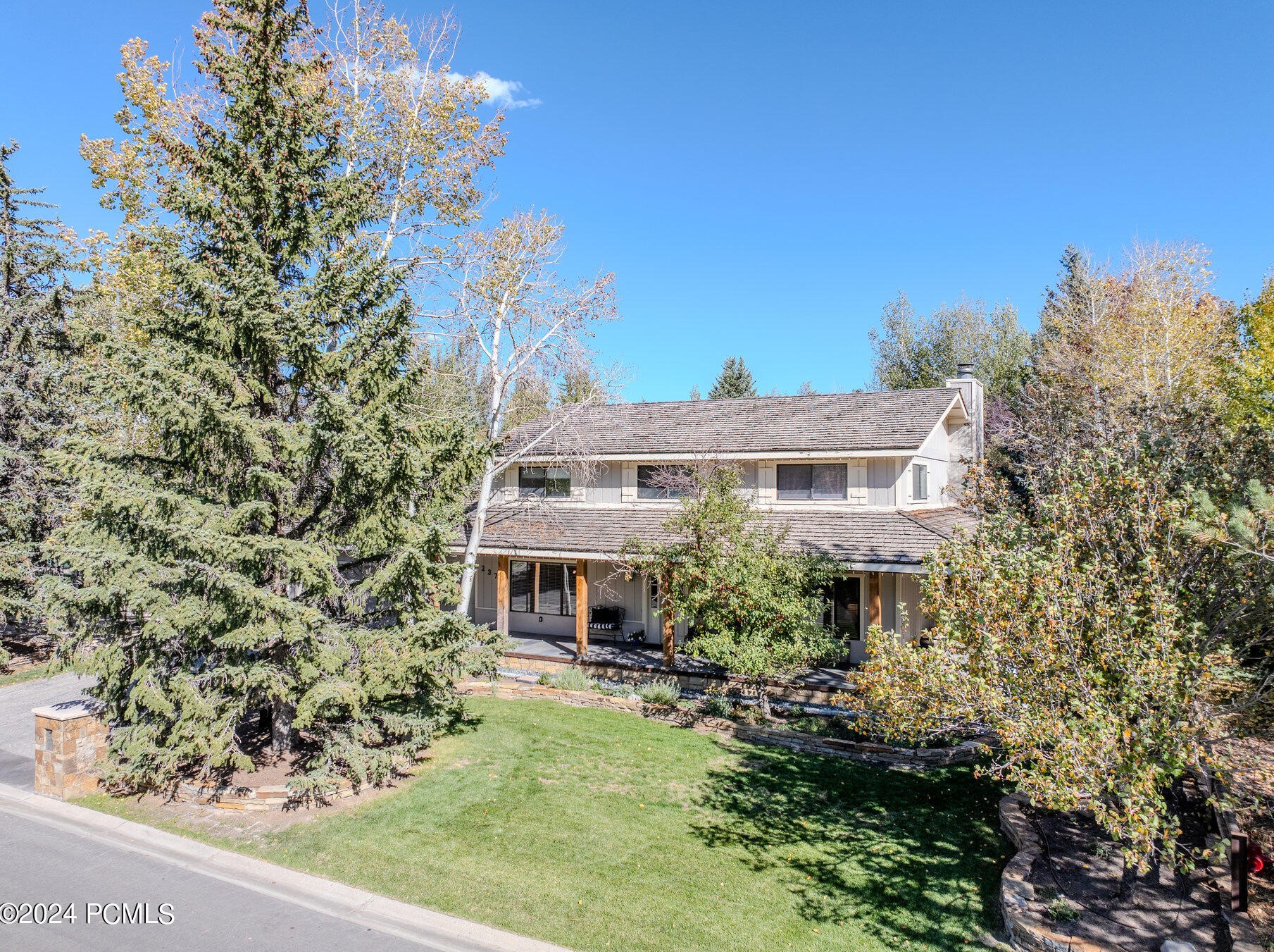 2376 Lucky John Dr, Park City UT 84060-6918 exterior