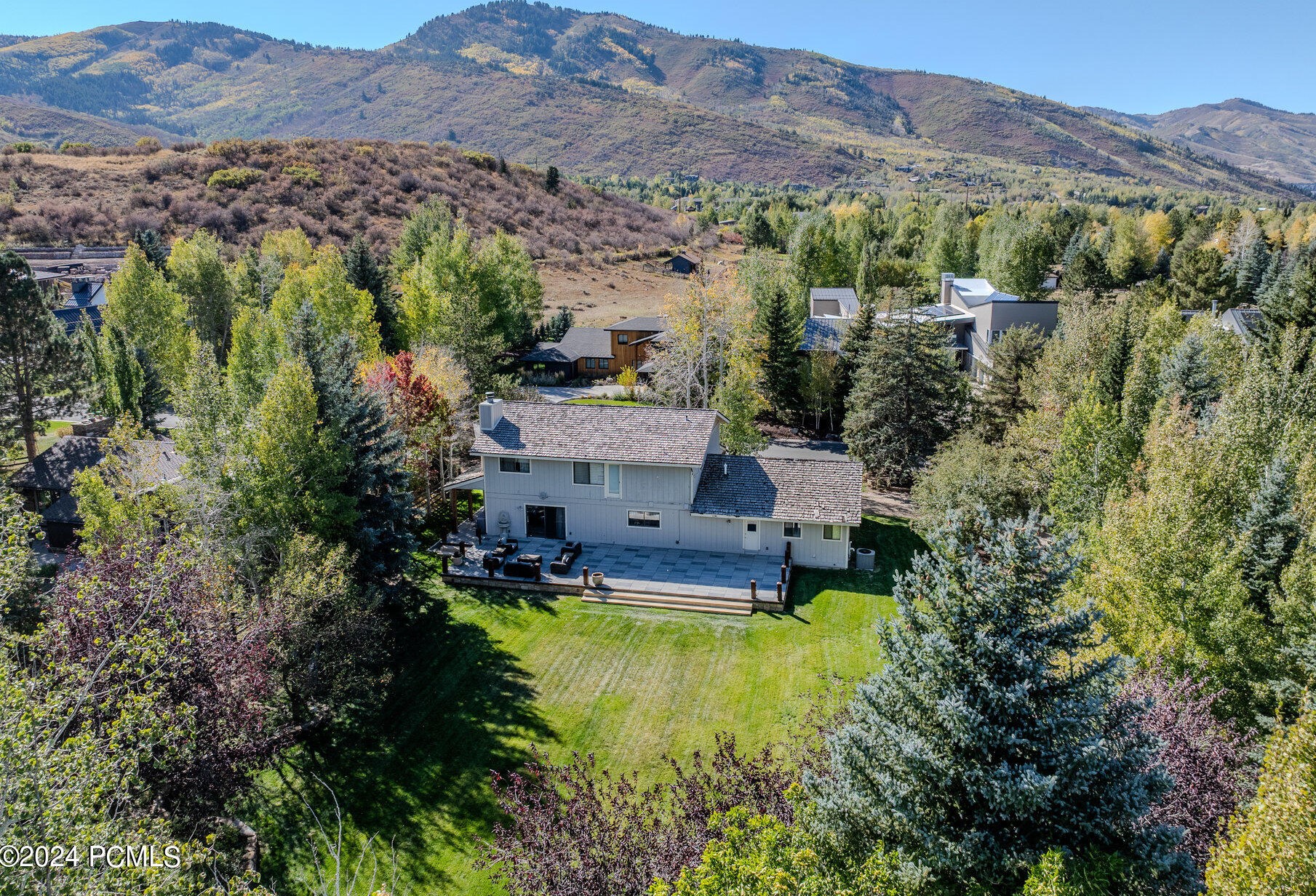 2376 Lucky John Dr, Park City UT 84060-6918 exterior