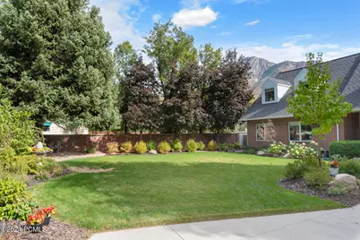 2508 E Murray Holladay Road, Holladay, UT 84117 - Photo 4