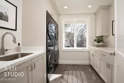 2508 E Murray Holladay Road, Holladay, UT 84117 - Photo 24