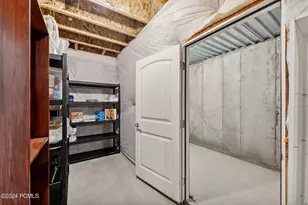 2118 Snowy Crane Dr, Clinton, UT 84015 - Photo 38