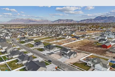 2118 Snowy Crane Drive, Clinton, UT 84015 - Photo 54