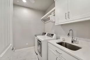 2118 Snowy Crane Dr, Clinton, UT 84015 - Photo 24