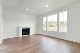1282 Pearl Ct, Hoytsville, UT 84017 - Photo 8