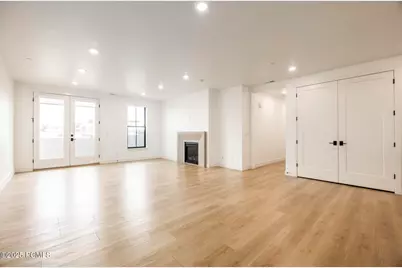 2250 E Murray Holladay Road #205, Holladay, UT 84117 - Photo 10