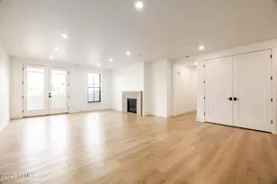 2250 E Murray Holladay Rd, Holladay, UT 84117 - Photo 10