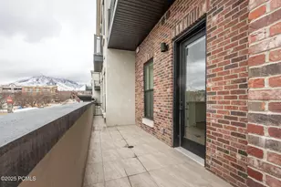 2250 E Murray Holladay Rd, Holladay, UT 84117 - Photo 26