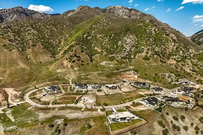 7051 S City View Drive, Salt Lake City, UT 84121 - Photo 6