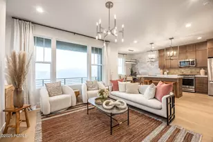 6055 N Fairview Dr, Heber City, UT 84032 - Photo 2