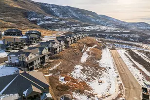 6055 N Fairview Dr, Heber City, UT 84032 - Photo 38