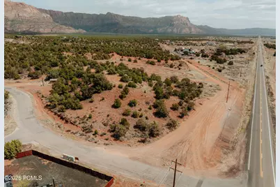 1933 S Cyn Drive, Hurricane, UT 84737 - Photo 1