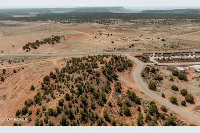 1933 S Cyn Drive, Hurricane, UT 84737 - Photo 4