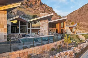 4141 E Canyon Estate Dr, Salt Lake City, UT 84121 - Photo 14