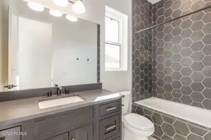 496 E Kayak Dr, Hideout, UT 84036 - Photo 14