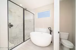 2678 S Eagle Dr, Garden City, UT 84028 - Photo 6