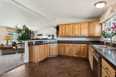 29706 Old Lincoln Highway, Wanship, UT 84017 - Photo 26