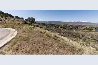 2177 E Notch Mountain Circle, Heber City, UT 84032 - Photo 30