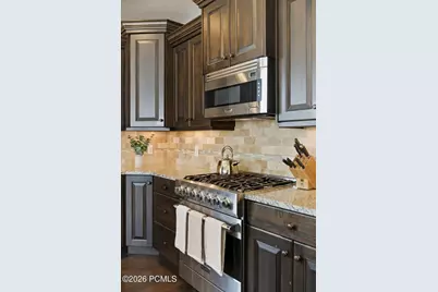 9855 N Vista Drive #Unit 104, Heber City, UT 84032 - Photo 6