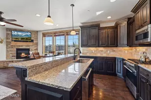 9855 N Vista Dr, Heber City, UT 84032 - Photo 8