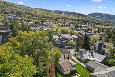 1020 Woodside Avenue, Park City, UT 84060 - Photo 14