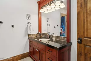 1 Cross Hill Ln, Sandy, UT 84092 - Photo 66