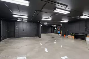 1 Cross Hill Ln, Sandy, UT 84092 - Photo 72