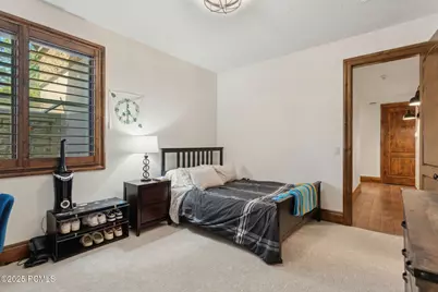 1 Cross Hill Lane, Sandy, UT 84092 - Photo 98