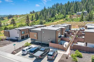 8257 N Sandalwood Ln, Park City, UT 84098 - Photo 24