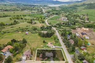 3250 N River Dr, Eden, UT 84310 - Photo 28