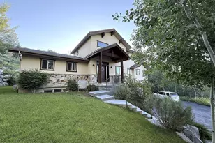 7813 Susans Cir, Park City, UT 84098 - Photo 1