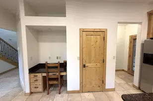 7813 Susans Cir, Park City, UT 84098 - Photo 12