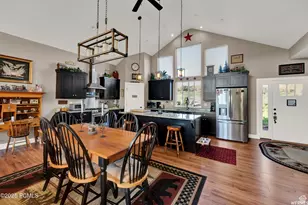 1810 Timber Lakes Dr, Heber City, UT 84032 - Photo 14