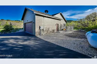 1810 Timber Lakes Drive, Heber City, UT 84032 - Photo 6