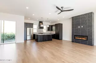 497 W Ascent Dr, Hideout, UT 84036 - Photo 2