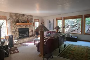 7436 Tall Oaks Dr, Park City, UT 84098 - Photo 14