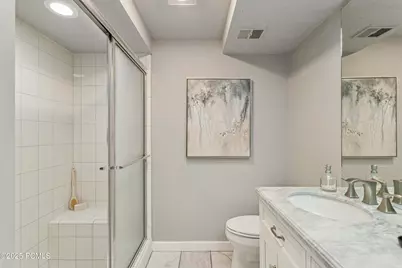 777 E South Temple Street #Apt 10d, Salt Lake City, UT 84102 - Photo 28