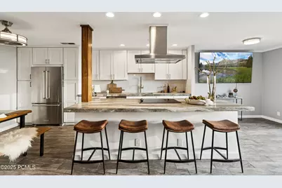 777 E South Temple Street #Apt 10d, Salt Lake City, UT 84102 - Photo 14