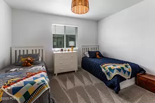 2268 N Wildwood Ln, Daniel, UT 84032 - Photo 16