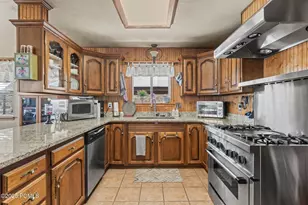 6407 N Dry Frk Cyn Rd, Vernal, UT 84078 - Photo 12