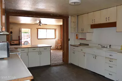 30031 Old Lincoln Highway, Coalville, UT 84017 - Photo 6