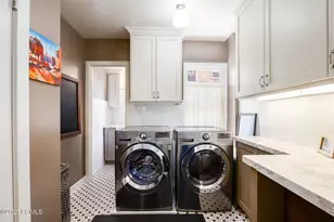 1283 E S Temple St, Salt Lake City, UT 84102 - Photo 34