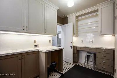 1283 E South Temple Street #402, Salt Lake City, UT 84102 - Photo 36