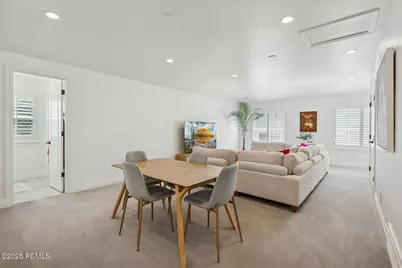 1917 E Holladay View Place, Holladay, UT 84117 - Photo 26