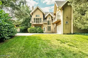 4757 S Meadowview Rd, Murray, UT 84107 - Photo 6