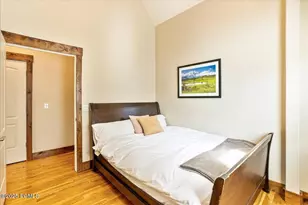 4757 S Meadowview Rd, Murray, UT 84107 - Photo 54