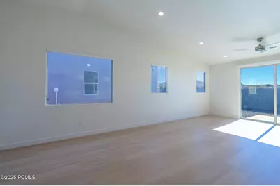 3001 N 570, Hurricane, UT 84737 - Photo 24