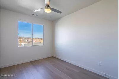 3001 N 570, Hurricane, UT 84737 - Photo 20