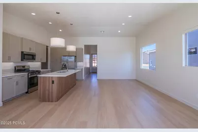 3001 N 570, Hurricane, UT 84737 - Photo 32